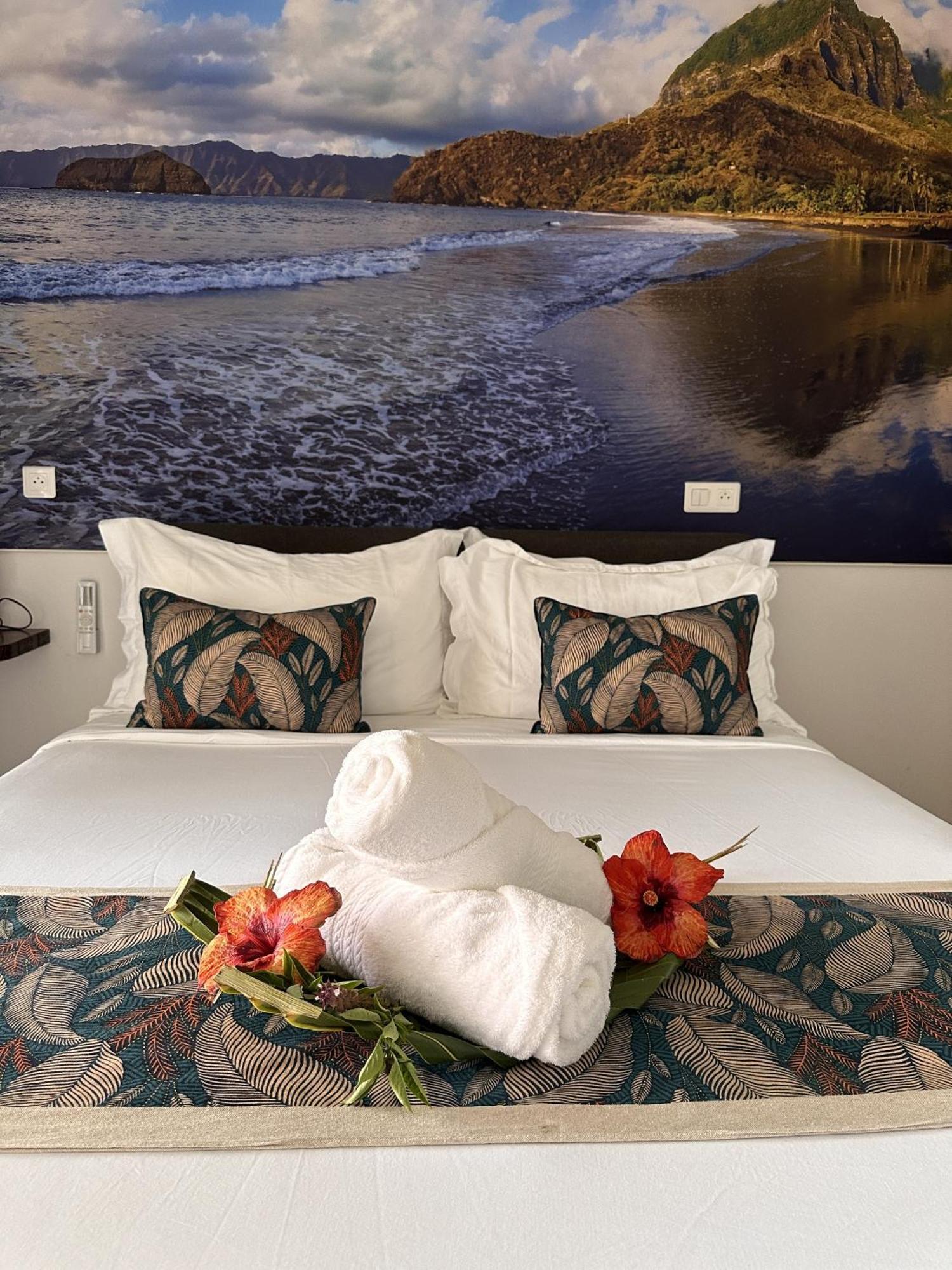 Ononui Lodge Airport, Ocean-View, Private Bathroom And Balcony, Free Wifi And Parking, On-Site Car Rental Faaa Eksteriør billede